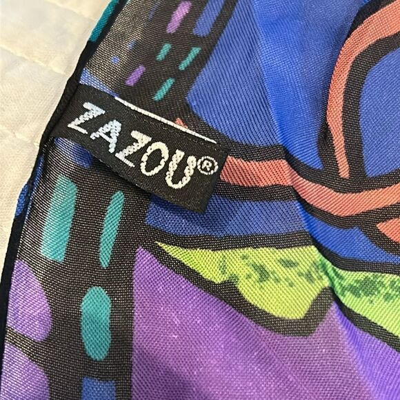 Zazou vineyard grapes, scarf, approximately 17 1/2” x 70” - Picture 5 of 7